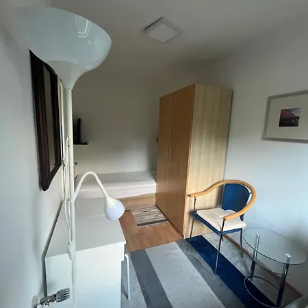 Ossiacher Apartment: Lakefront Access With Heated Pool *