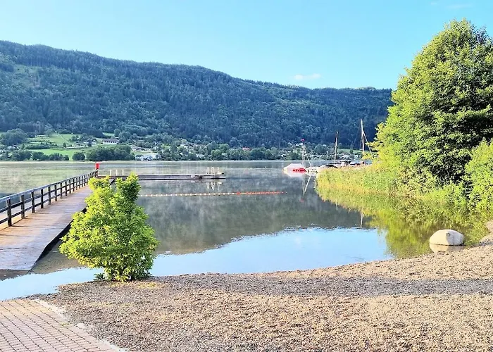 Kaernten Ossiacher Zwei Direkter Seezugang Beheizte Schwimmhalle בודנסדורף
